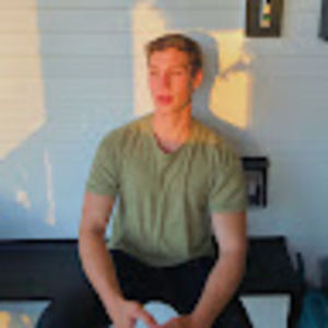 Meet your Posher, Alex